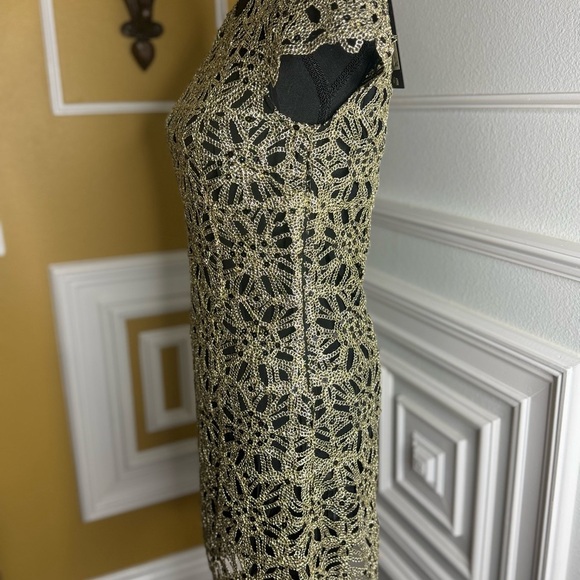 SHORT DRESS IN GOLDEN GUIPURE - Picture 5 of 16